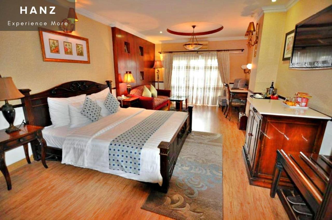 S79 Hoa Huong Duong Hotel Хошимин Экстерьер фото